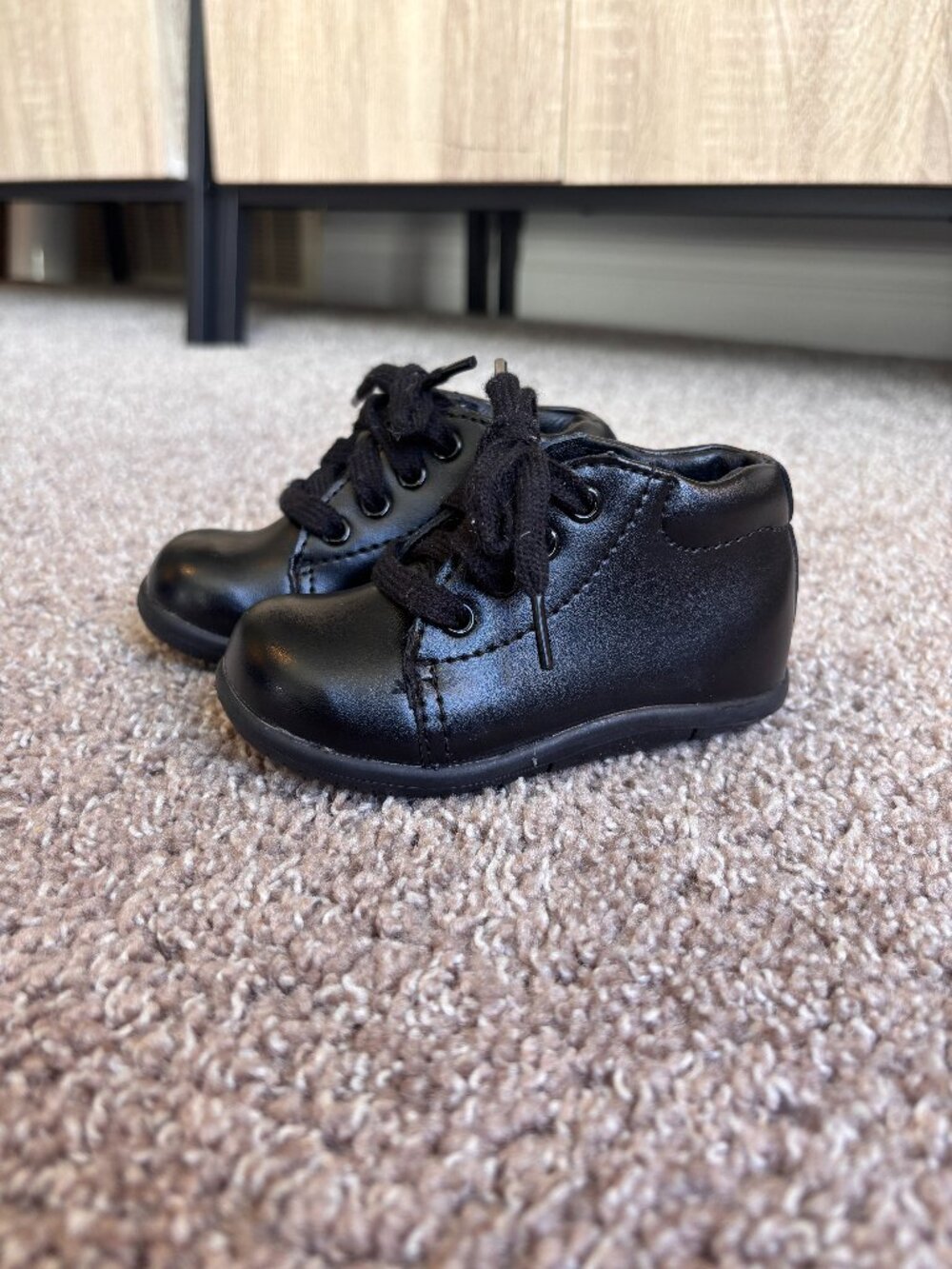 Stride Rite SRT Elliot Infant Leather Sneaker Booties Dress Shoes Size 4.5